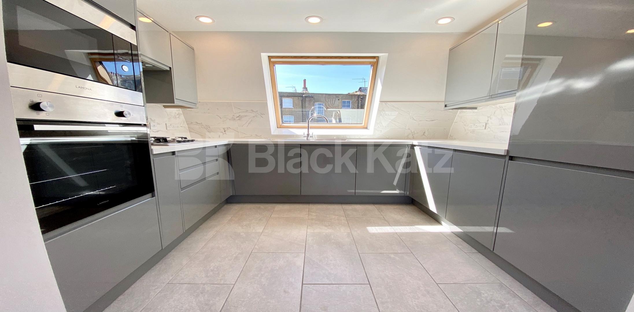 			NEW INSTRUCTION , 3 Bedroom, 2 bath, 1 reception Maisonette			 Tachbrook Street, Pimlico